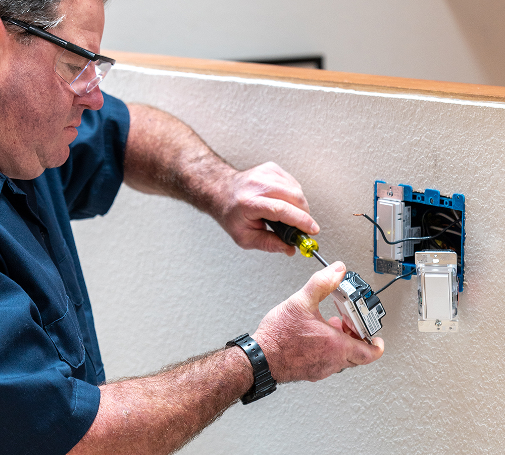 Electrical Services, Commercial Electrical Services, Electrical panel installation, install electrical
